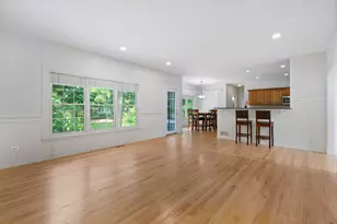 662 Waterbury Ave, Gurnee, IL 60031 - Photo 12