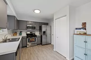 14058 S Hemingway Cir, Plainfield, IL 60544 - Photo 6