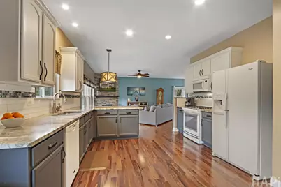 752 Kennedy Drive, Antioch, IL 60002 - Photo 6