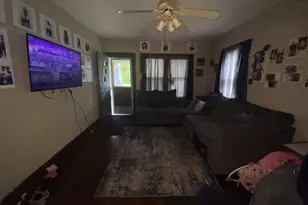 1017 Clover Ave, Rockford, IL 61102 - Photo 2