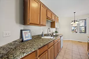 1208 Tennyson Ln, Naperville, IL 60540 - Photo 6