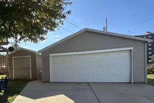 405 W Cleveland St, Spring Valley, IL 61362 - Photo 18