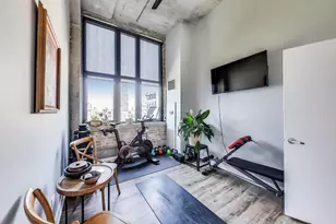 320 E 21st St, Chicago, IL 60616 - Photo 12