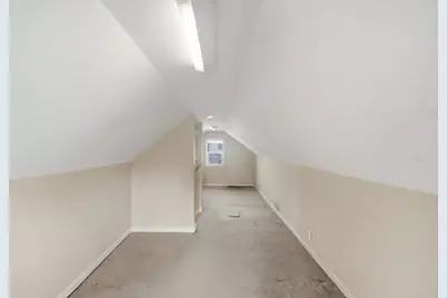 860 Parkway Avenue, Elgin, IL 60120 - Photo 6