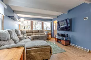 516 N Emroy Ave, Elmhurst, IL 60126 - Photo 6