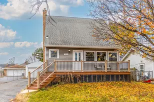 516 N Emroy Ave, Elmhurst, IL 60126 - Photo 2