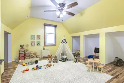 516 N Emroy Avenue, Elmhurst, IL 60126 - Photo 24