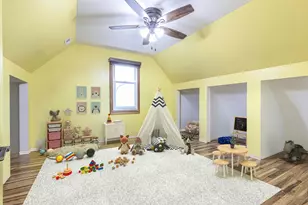 516 N Emroy Ave, Elmhurst, IL 60126 - Photo 24