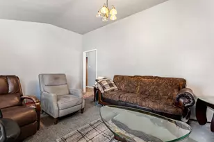 1433 Burnham Ave, Calumet City, IL 60409 - Photo 4