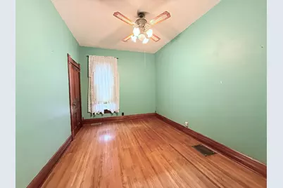 421 N Grant Street, Clifton, IL 61727 - Photo 8