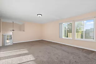 7544 Bristol Ln, Hanover Park, IL 60133 - Photo 4