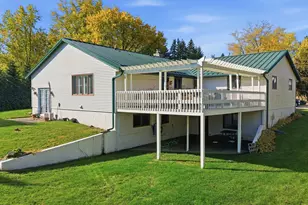 1764 Wolverine Rd, Dixon, IL 61021 - Photo 6