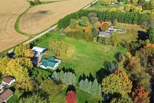 1764 Wolverine Rd, Dixon, IL 61021 - Photo 12