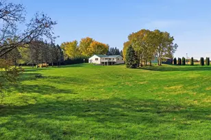 1764 Wolverine Rd, Dixon, IL 61021 - Photo 10