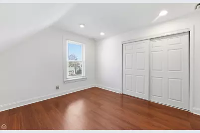 7635 W Foster Avenue, Chicago, IL 60656 - Photo 22