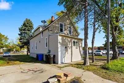 7635 W Foster Avenue, Chicago, IL 60656 - Photo 24