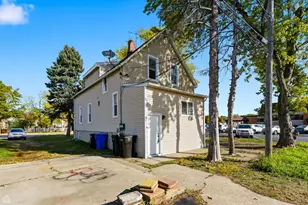 7635 W Foster Ave, Chicago, IL 60656 - Photo 24