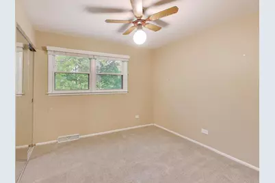 314 Anthony Road, Buffalo Grove, IL 60089 - Photo 16