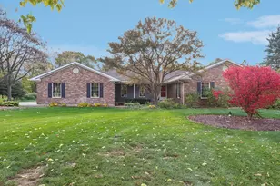 6515 Chickaloon Dr, McHenry, IL 60050 - Photo 1