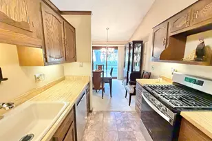 4685 High Point Dr, Rockford, IL 61114 - Photo 12