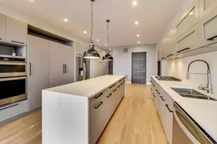 1708 W Cermak Rd, Chicago, IL 60608 - Photo 6