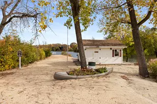 6008 Lake Dr E, Lisle, IL 60532 - Photo 20