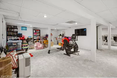 10039 Lacrosse Avenue, Skokie, IL 60077 - Photo 28