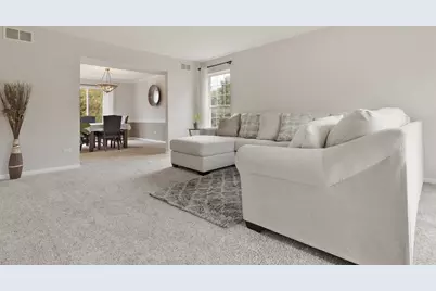 611 Woodbridge Drive, Elgin, IL 60124 - Photo 24