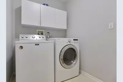 611 Woodbridge Drive, Elgin, IL 60124 - Photo 26