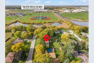 33W208 Bonnie Street, Saint Charles, IL 60174 - Photo 2