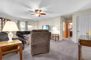 604 Ogden Rd, New Lenox, IL 60451 - Photo 6