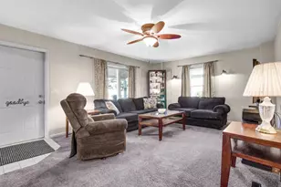 604 Ogden Rd, New Lenox, IL 60451 - Photo 4