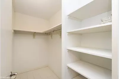 211 E Ohio Street #2505, Chicago, IL 60611 - Photo 8