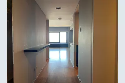175 E Delaware Place #5903, Chicago, IL 60611 - Photo 4