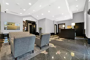 111 W Maple St, Chicago, IL 60610 - Photo 4