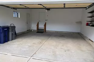 2120 Belvidere Line Dr, Elgin, IL 60123 - Photo 2