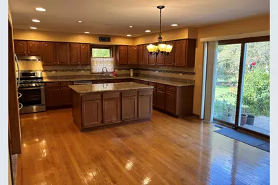 2120 Belvidere Line Drive, Elgin, IL 60123 - Photo 4