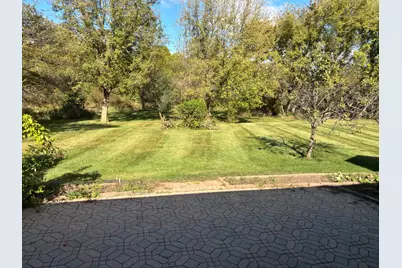 2120 Belvidere Line Drive, Elgin, IL 60123 - Photo 10