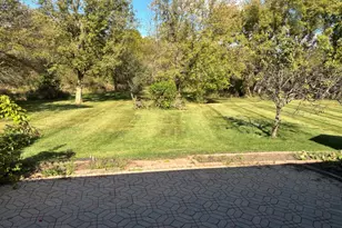 2120 Belvidere Line Dr, Elgin, IL 60123 - Photo 10