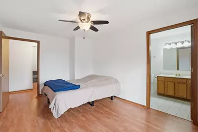 4223 W 76th Street #204, Chicago, IL 60652 - Photo 6