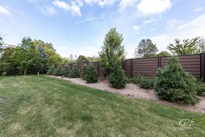 2110 Weatherbee Lane, Naperville, IL 60563 - Photo 32