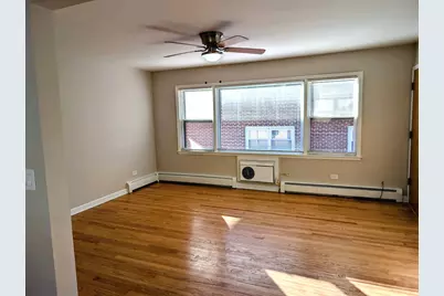 5916 W Montrose Avenue #2S, Chicago, IL 60634 - Photo 6