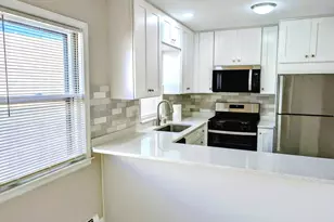 5916 W Montrose Ave, Chicago, IL 60634 - Photo 4