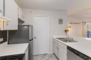 1506 Spring Brook Ct, Round Lake Beach, IL 60073 - Photo 8