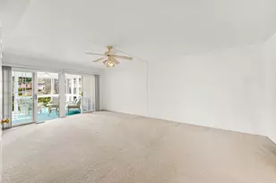 5625 Chesapeake Dr, McHenry, IL 60050 - Photo 10