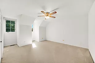 5625 Chesapeake Dr, McHenry, IL 60050 - Photo 20