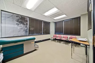 7000 W 111th Street, Worth, IL 60482 - Photo 8