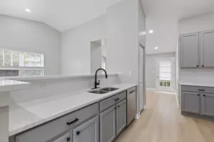 1203 Brookdale Dr, Carpentersville, IL 60110 - Photo 8