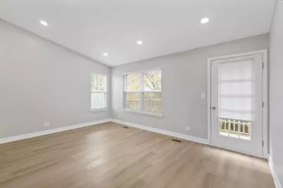 1203 Brookdale Drive, Carpentersville, IL 60110 - Photo 12