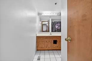 10630 Ridgeland Ave, Chicago Ridge, IL 60415 - Photo 12